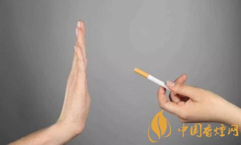 日本諸多企業禁煙 因吸煙導致工作效率低下